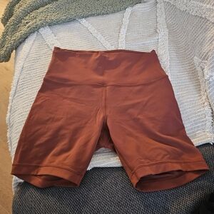 lululemon athletica High-Rise Bike Shorts in Rust With Inside Pocket
